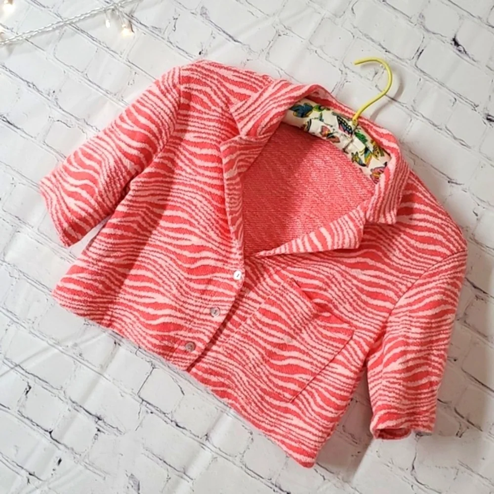 Zara Coral Zebra Print Crop Style Collared Blazer Abalone Buttons Size XS Y2K - Picture 3 of 13